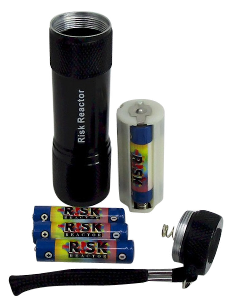 strong black light flashlight BMAX-365 Super strong UV light that emits 365 NM Pure Black Light Flas – Risk Reactor Inc